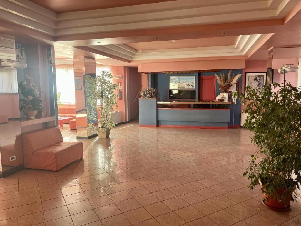 Hotel & Residence Stella Maris Pietra Ligure Exteriör bild